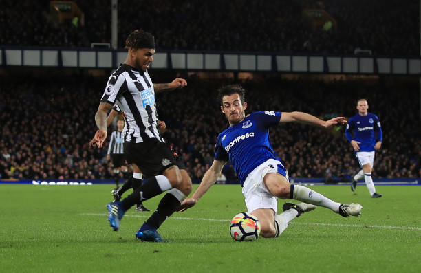 这样的实施 这样的实施