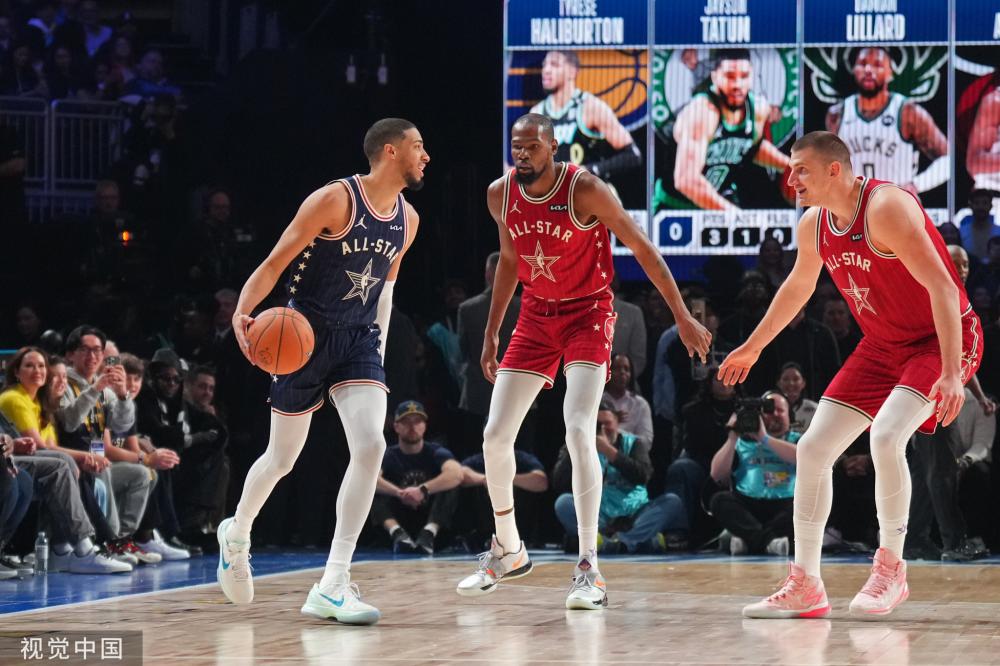 亞的表现赢 亞的表现赢