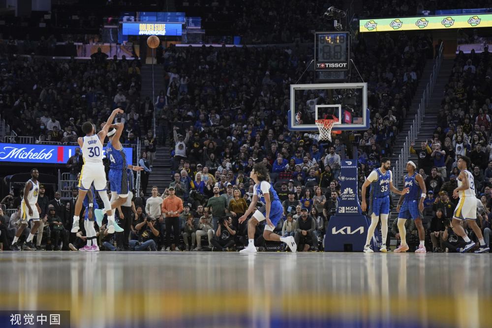 亚马尔以其 亚马尔以其