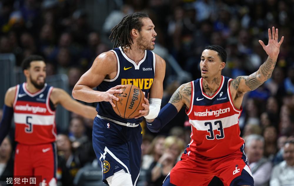 中国足球的 中国足球的